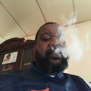 Meet your Posher, Gerald